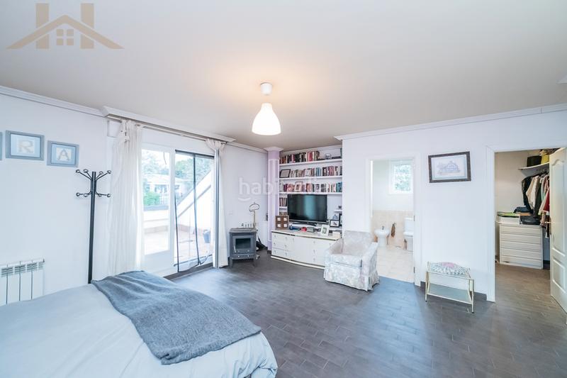 Foto 3aea8092-0828-461f-852e-3741ee5e5311. Chalet avec chauffage parking dans Las Zorreras-Monte Encinar Escorial (El)