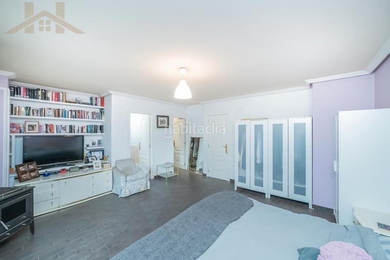 Foto 42ef7913-5612-4504-82cd-2c768eb4fb8f. Chalet avec chauffage parking dans Las Zorreras-Monte Encinar Escorial (El)