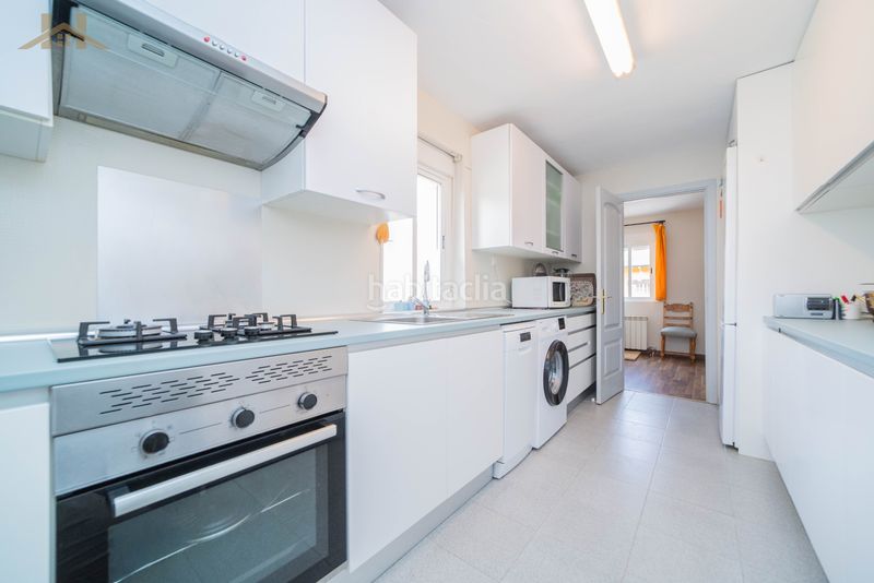 Foto f1393410-b8ae-4bd0-a87c-fc5128fba4c3. Flat with fireplace heating parking in Navalquejigo-Los Arroyos Escorial (El)