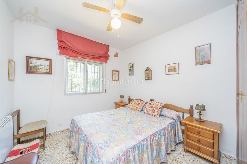 Foto dbdd4b2d-9760-45a2-80e2-69bf062642d3. Xalet amb xemeneia aparcament piscina a Las Zorreras-Monte Encinar Escorial (El)