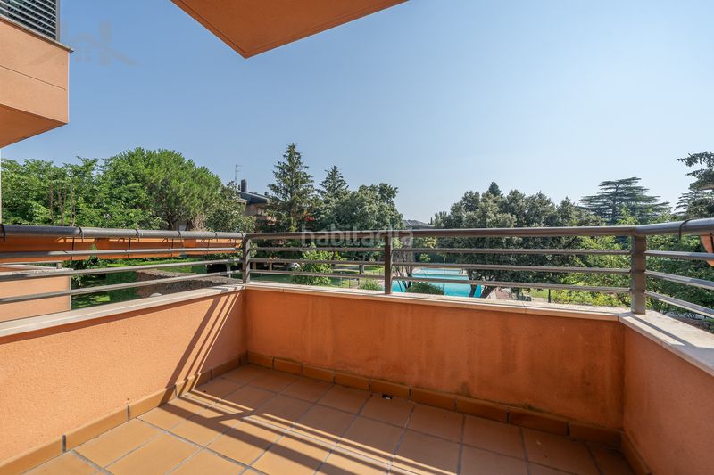 Foto eebbbe49-2d98-4309-92d2-b9e42f24139f. Pis amb calefacció aparcament piscina a Navalquejigo-Los Arroyos Escorial (El)