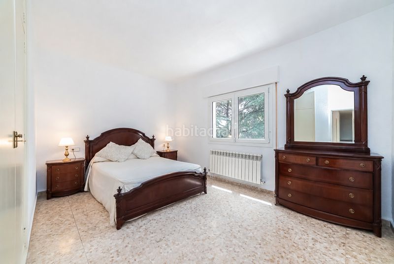 Foto db9b6e6f-e524-4757-83bd-0f55fd2d1d9f. Casa amb xemeneia calefacció aparcament piscina a Escorial (El)