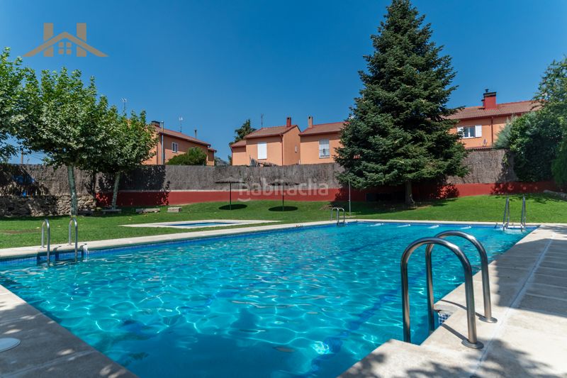 Foto caaeca01-62a5-428e-9f4d-551593b7e87f. Casa amb xemeneia calefacció piscina a Centro-Manguilla Escorial (El)