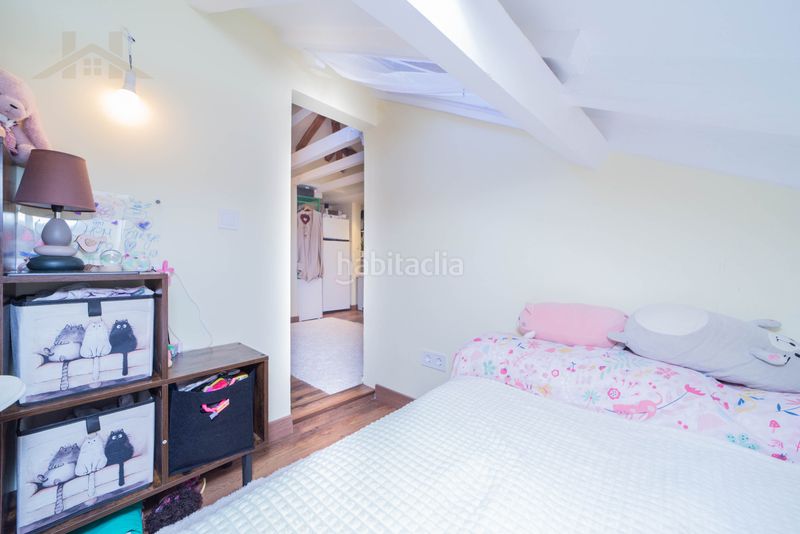 Foto b0d26b2a-dc4b-4e9f-91f8-d1c5b82ea58e. Piso ático en venta en alfoli en Centro-Manguilla Escorial (El)