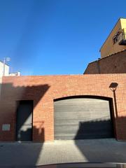 Local commercial à Sant Esteve de Palautordera. Local diafan, amb dret de vol per a 2 habitatges