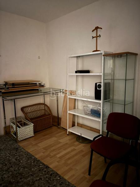 Foto 4e95ba07-1055-4287-868b-698f1a047455. Location local commercial dans Sant Esteve Sesrovires