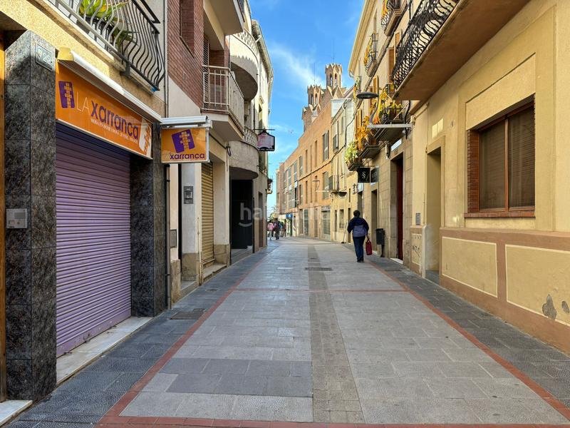 Foto 7998d6c8-7a17-4d08-bc95-0ee48c6da8f1. Location local commercial dans Sant Esteve Sesrovires