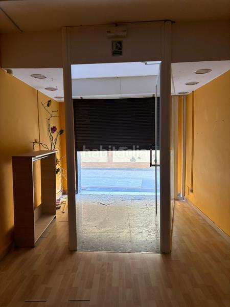 Foto 9b0130e7-f0c5-4ba9-9325-e6b972ee1361. Location local commercial dans Sant Esteve Sesrovires