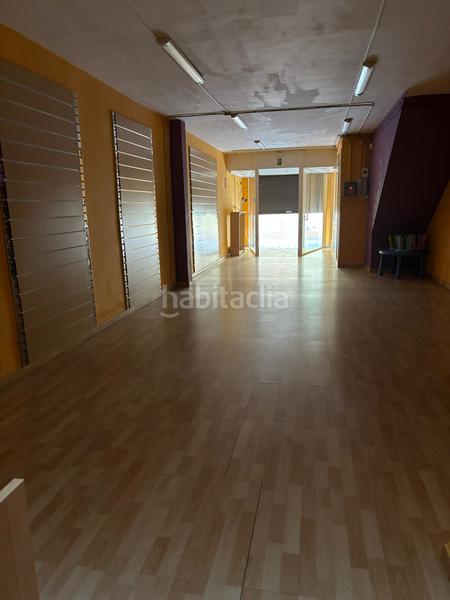 Foto be814040-3618-42b6-81a6-a181fad0e5cc. Location local commercial dans Sant Esteve Sesrovires