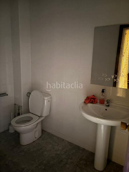 Foto eeb34309-ebf0-4213-92fa-8d11466d7e2f. Location local commercial dans Sant Esteve Sesrovires