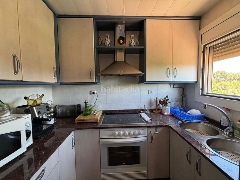 Foto 46911437-a736-49a1-bb8c-68dd6bf90ff8. Chalet mit kamin parking pool in Sant Esteve Sesrovires