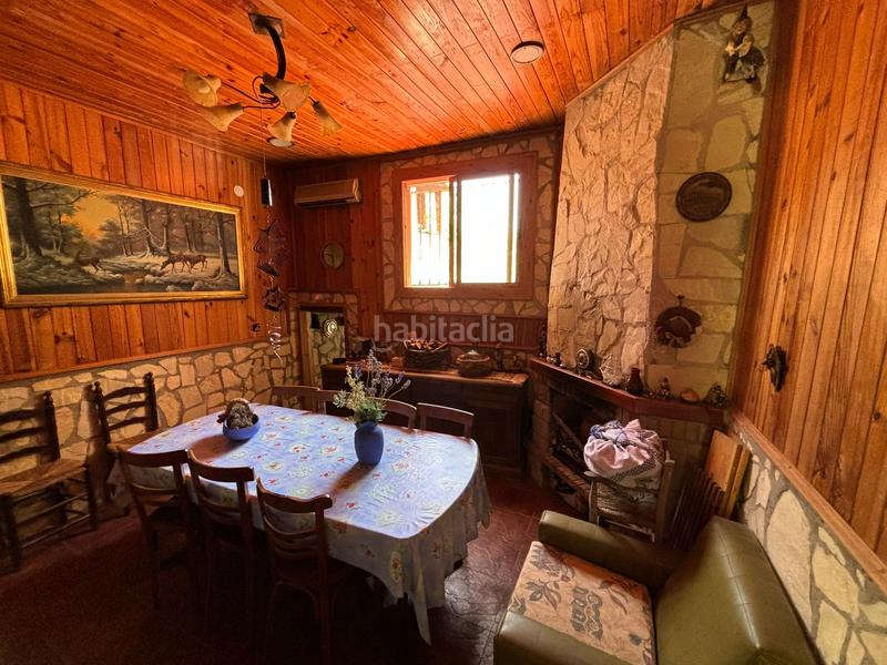 Foto 4c86a6d9-86b0-451c-93ca-c68943a9c8bc. Chalet mit kamin parking pool in Sant Esteve Sesrovires