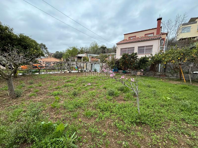 Foto 29f15123-bcf4-46be-8d21-7c541a6b55dc. Chalet amplia parcela con piscina! en Sant Esteve Sesrovires