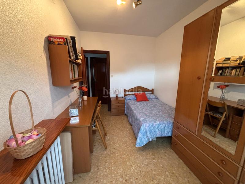 Foto 432dabf3-8d74-4cbf-b000-895a1cbd8bf0. Chalet amplia parcela con piscina! en Sant Esteve Sesrovires
