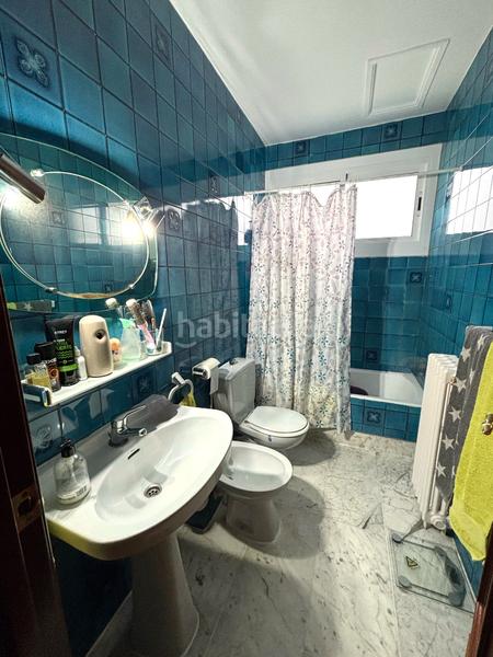 Foto cddb49b9-3a22-4a88-8677-20906bb9b41a. Chalet amplia parcela con piscina! en Sant Esteve Sesrovires