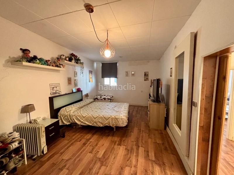 Foto cc78b4ed-04e6-46a1-b3dd-f34fce4ff1d4. Pis amb calefacció piscina a Sant Esteve Sesrovires