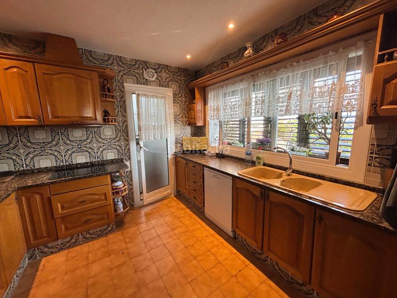 Foto 4da6de73-625c-48e5-9940-22bdb35dba3d. Xalet amb xemeneia calefacció aparcament piscina a Sant Esteve Sesrovires