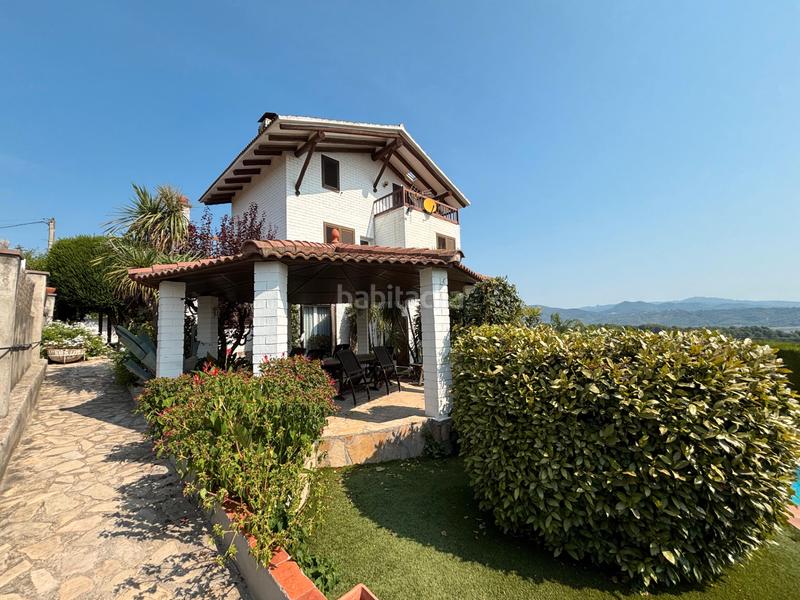 Foto 5ee4d7a7-1723-4b5e-9958-c46b16267427. Xalet amb xemeneia calefacció aparcament piscina a Sant Esteve Sesrovires