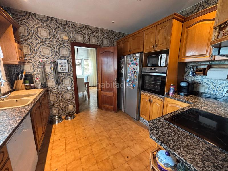 Foto bbc7a69a-4e06-4ddf-80d5-332bb066c4be. Xalet amb xemeneia calefacció aparcament piscina a Sant Esteve Sesrovires