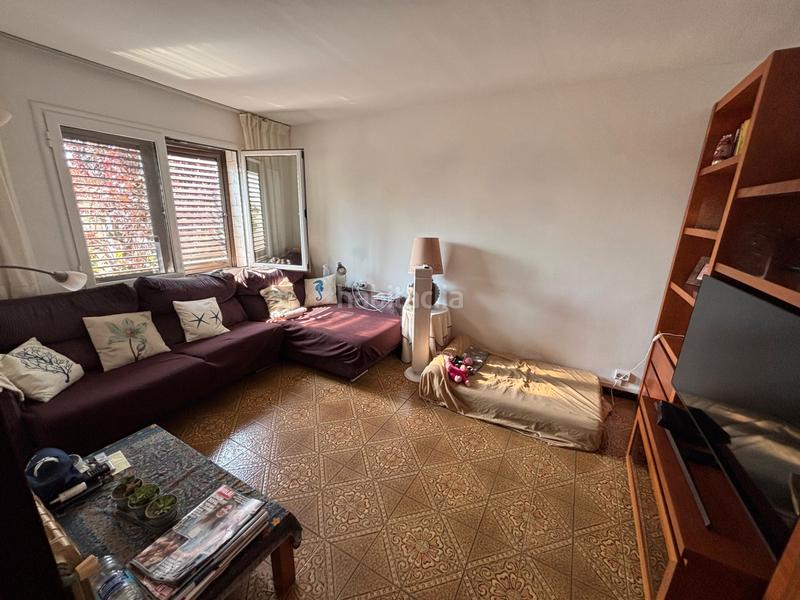 Foto d1f12009-5b00-4378-a438-9e8b6dca85ee. Xalet amb xemeneia calefacció aparcament piscina a Sant Esteve Sesrovires