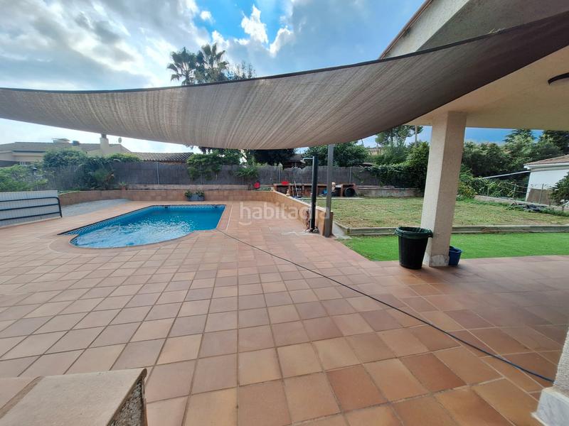 Foto 1ee4e5a5-ca2d-445e-a5d0-d1e59b5fc88e. Chalet con piscina y buenas vistas! en Abrera
