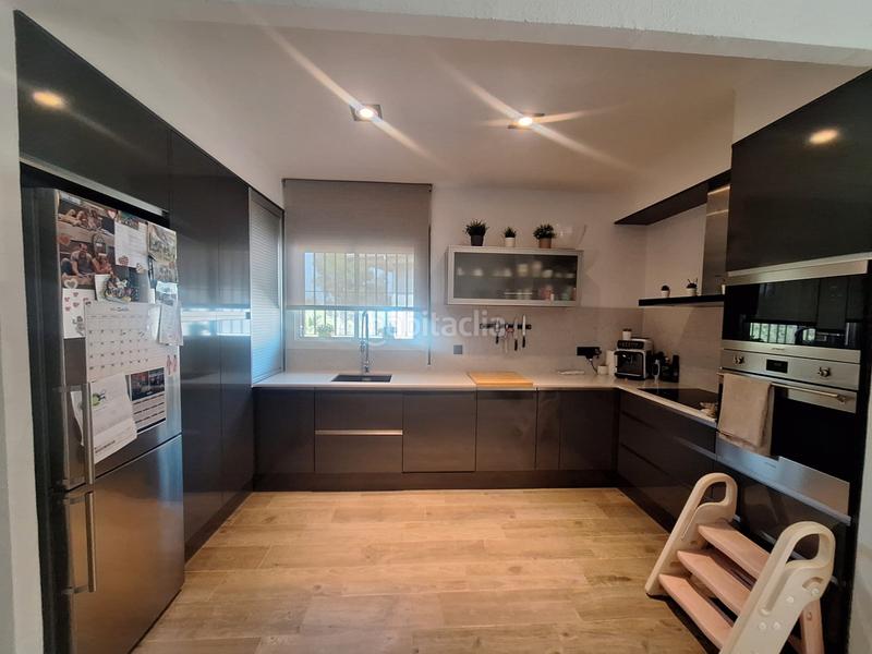 Foto b3f0d6a2-6376-4cf9-b04a-a97eefbc700f. Xalet amb calefacció a Sant Esteve Sesrovires