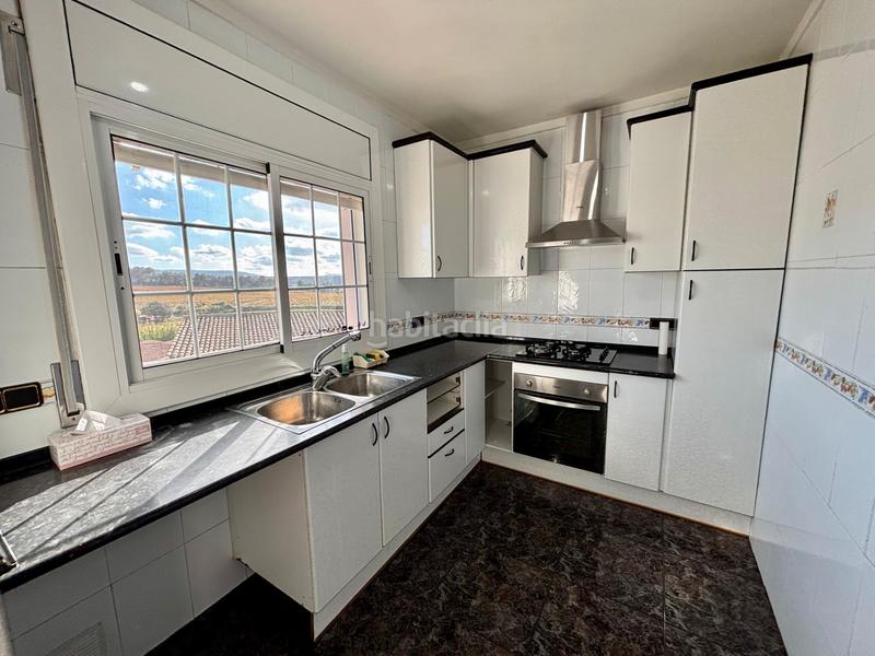 Foto 203119b9-e534-4c15-88eb-c3809487a6a1. Chalet avec cheminée chauffage parking dans Subirats