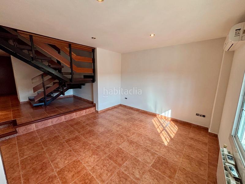 Foto 228f2163-b8c1-441d-bead-2ca0399411a3. Chalet avec cheminée chauffage parking dans Subirats