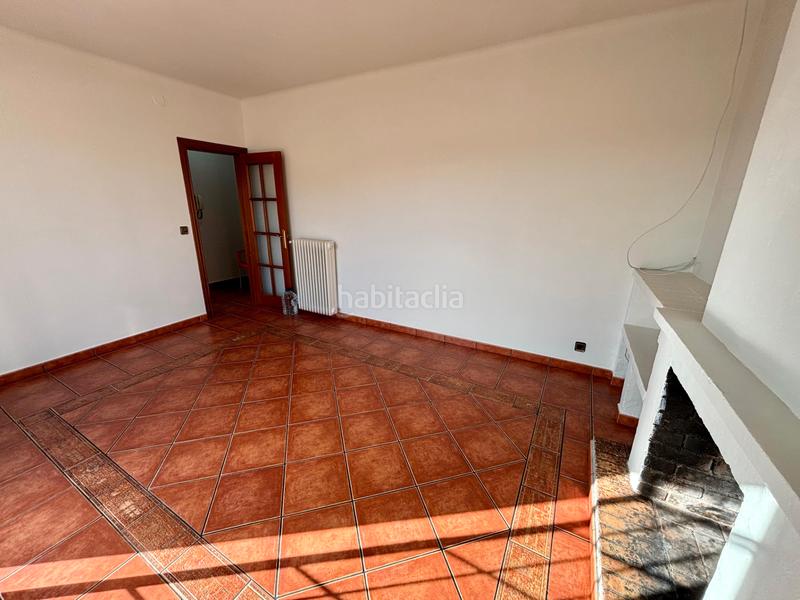 Foto 28dfeebf-70c4-451f-b27e-058d11da4390. Chalet avec cheminée chauffage parking dans Subirats