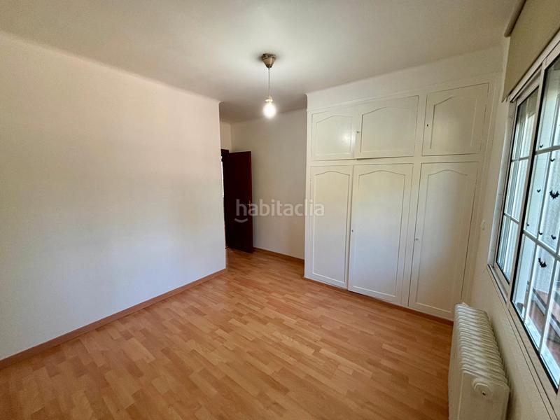 Foto 4ae840dd-b1a5-4796-bc38-68297ca5729e. Chalet avec cheminée chauffage parking dans Subirats