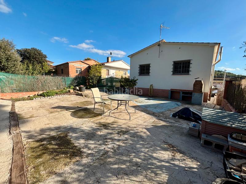 Foto 6608b9fd-38d2-4a9d-8a00-52bce4acaa96. Chalet avec cheminée chauffage parking dans Subirats