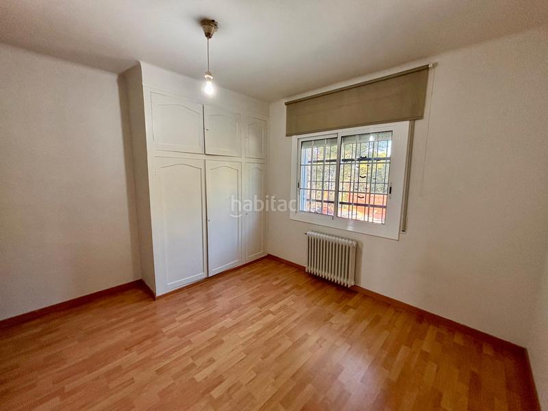 Foto a234768a-927a-45b3-9054-9e187c1f7b6a. Chalet avec cheminée chauffage parking dans Subirats