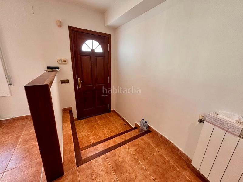 Foto e8bdc8d8-e0db-44a8-8a56-bb30512fe6b7. Chalet avec cheminée chauffage parking dans Subirats