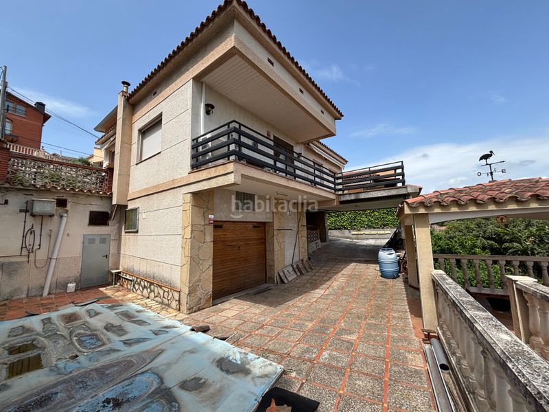 Foto 49dec97d-022a-4b15-8f47-0ccea75e0c9f. Chalet with fireplace heating parking pool in Sant Esteve Sesrovires