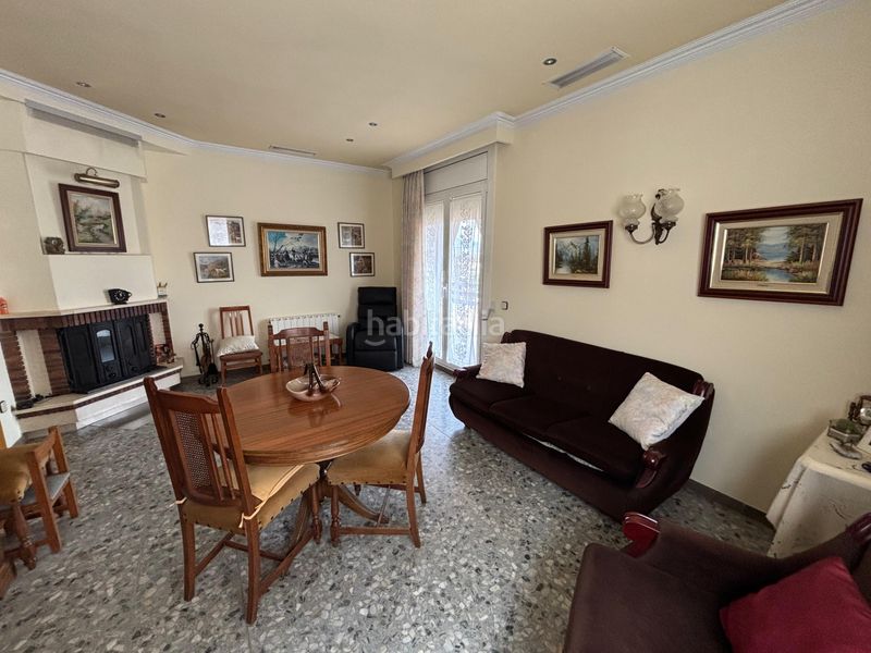 Foto dbe4bc72-7553-4448-9be4-6703a0850e81. Chalet with fireplace heating parking pool in Sant Esteve Sesrovires
