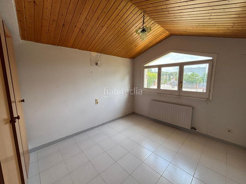 Foto 1ec4ed41-a667-4fe9-b386-b1dcb48d3ebc. Towny house with heating parking in Sant Esteve Sesrovires