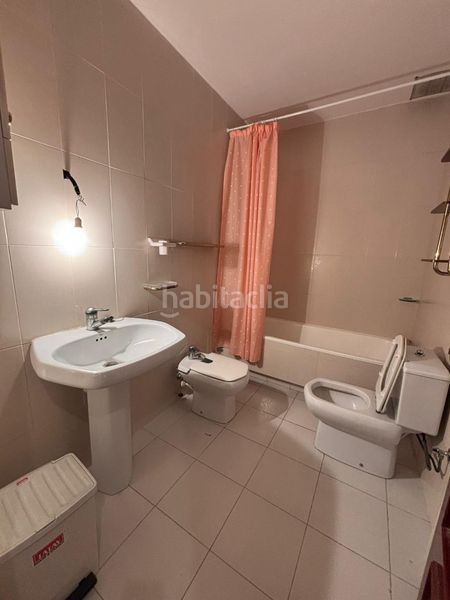 Foto dbb53065-fd41-42c5-8347-32f8ab829682. Towny house with heating parking in Sant Esteve Sesrovires