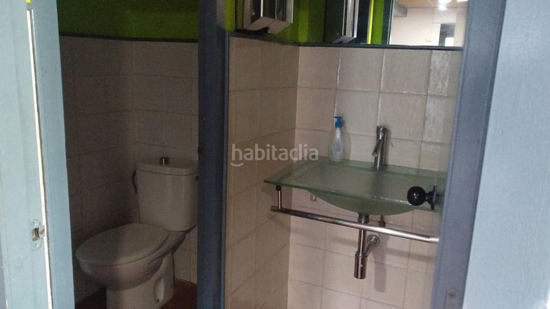 Foto d8c6ab17-3b11-4786-96a4-ee88071c01f3. Local commercial dans carrer poeta ramon torruella 3 dans Esparreguera