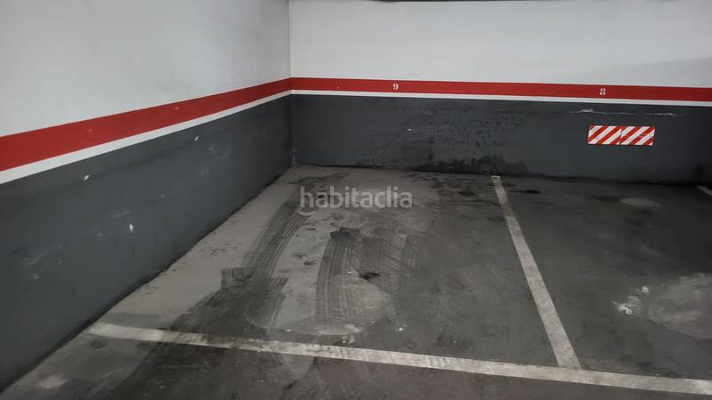 Foto ea9617f8-06c6-428b-9418-2ddd425f5499. Parking voiture dans Dreta de l´Eixample Barcelona