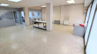 Business premise in Carrer de Ventalló