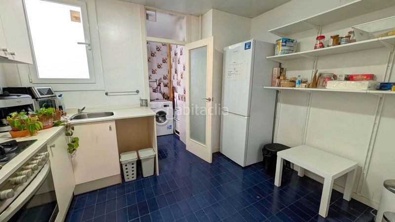 Foto 10530889-27a9-498d-8517-f96a8e1b6b34. Pis amb calefacció aparcament a Dreta de l´Eixample Barcelona