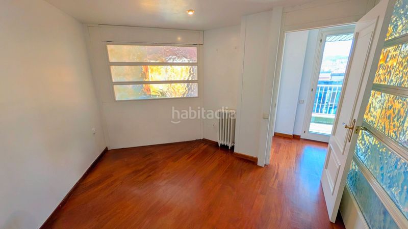 Foto 2a9a3ff2-87f6-4bec-8773-31173f101c81. Pis amb calefacció aparcament a Dreta de l´Eixample Barcelona