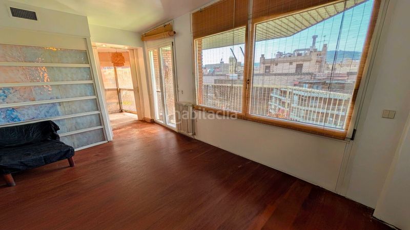 Foto fda0e245-fdf9-49ec-90a3-872d45691e20. Pis amb calefacció aparcament a Dreta de l´Eixample Barcelona