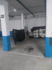 Aparcament cotxe a Dosrius Poble. Plaza de parking en dosrius pueblo