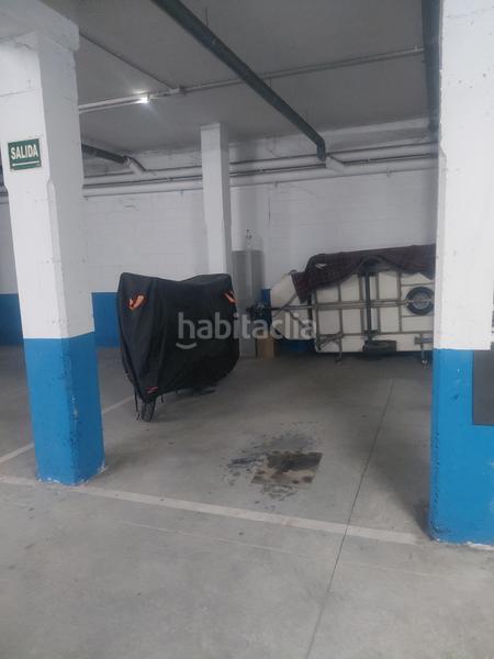 Foto ae956a62-dade-4d48-83a6-d60c2b80c912. Parking coche plaza de parking pueblo en Dosrius poble Dosrius