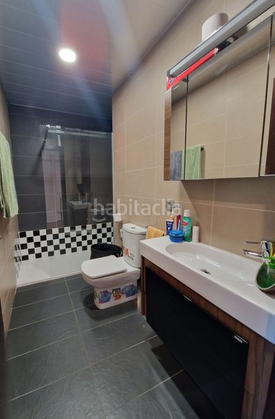 Foto 8807124d-0f46-4554-99d0-9a9ffe5aac17. Casa adossada amb calefacció aparcament piscina a Dosrius