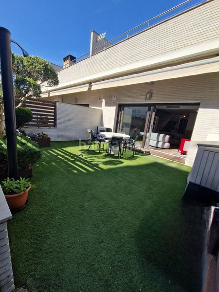 Foto bb4c0b34-9f50-408d-9a33-dd67bcba178d. Casa adossada amb calefacció aparcament piscina a Dosrius