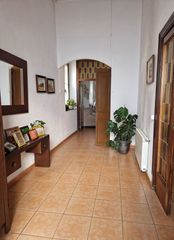 Country house in Nucli Urb�. Casa de pueblo en argentona