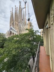 Flat in Sagrada Fam�lia. Sagrada familia exclusivo piso con vistas al templo