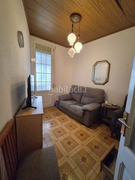 Foto c72ae5d2-e283-4074-be69-ba1784553946. Pis a Sagrada Família Barcelona